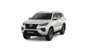 Alternative view of Toyota Fortuner